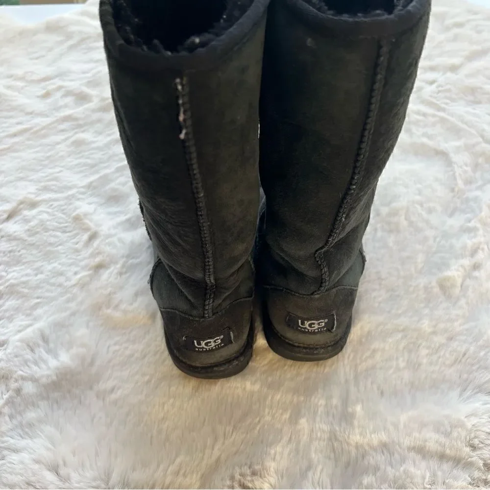 Ugg Kid’s Tall Black Winter Boots Big Girl size 6